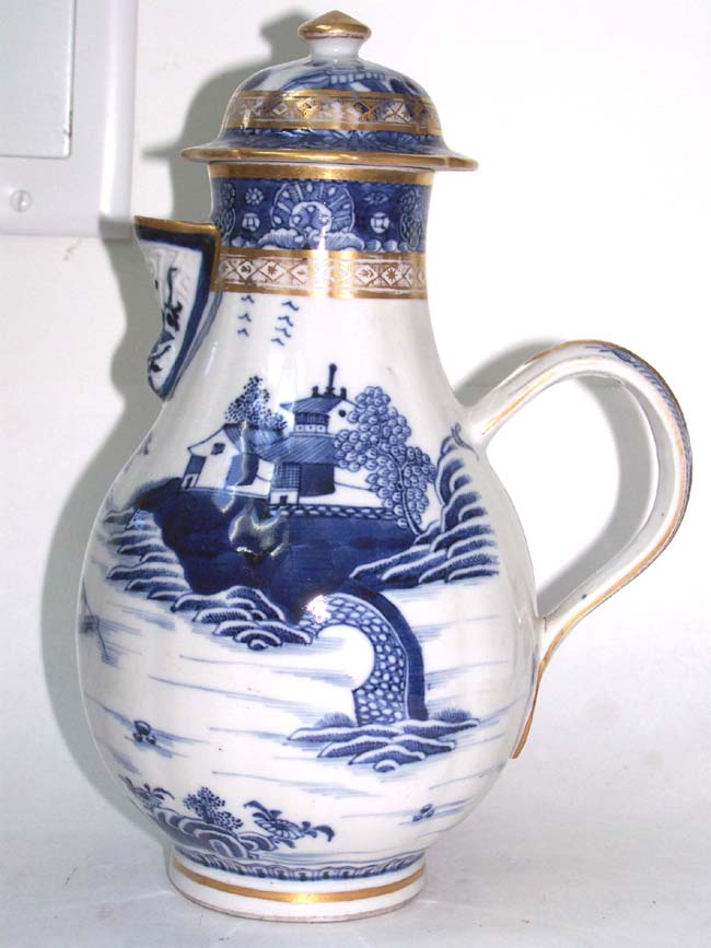 A Fine and Rare 18th century Chinese Export Porcelain 'Imperial Nanking' Chocolate Pot circa 1780.
